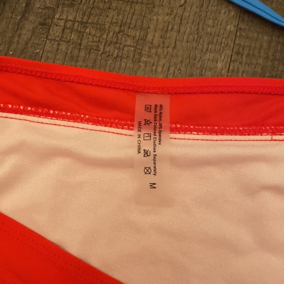 Bikini bundle - Picture 7 of 8